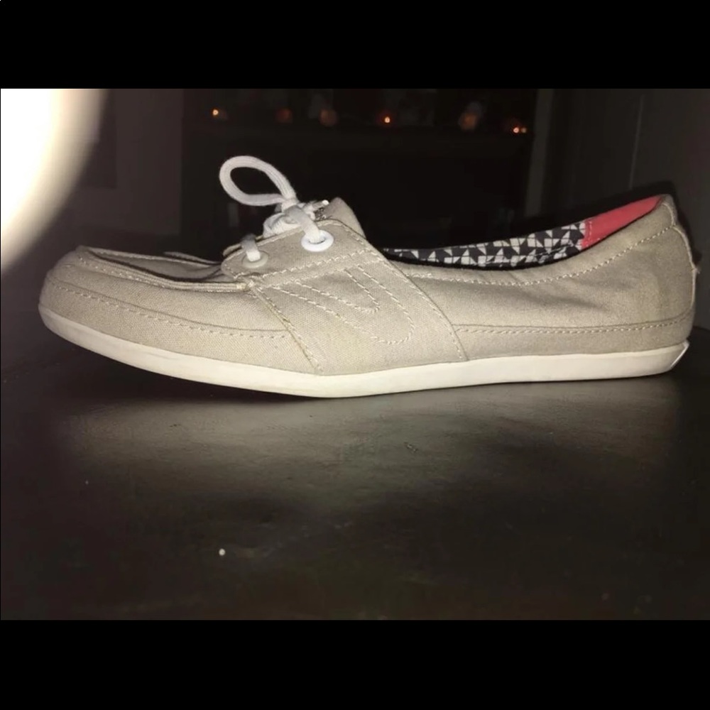 Women’s Tretorn Slides